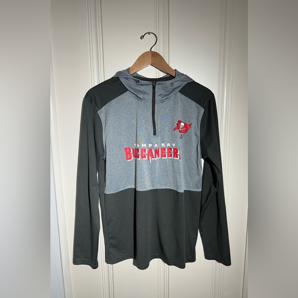 NFL team apparel Tampa Bay Buccaneers | quarter zip pull over | size Small men’s